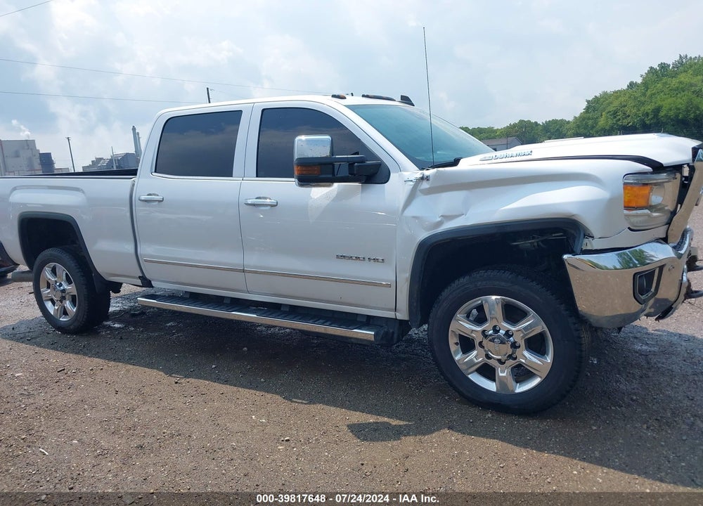 2018 GMC SIERRA 2500HD SLT VIN: 1GT12TEY7JF192286