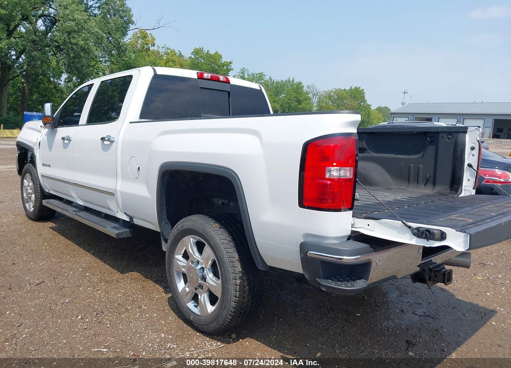 2018 GMC SIERRA 2500HD SLT VIN: 1GT12TEY7JF192286