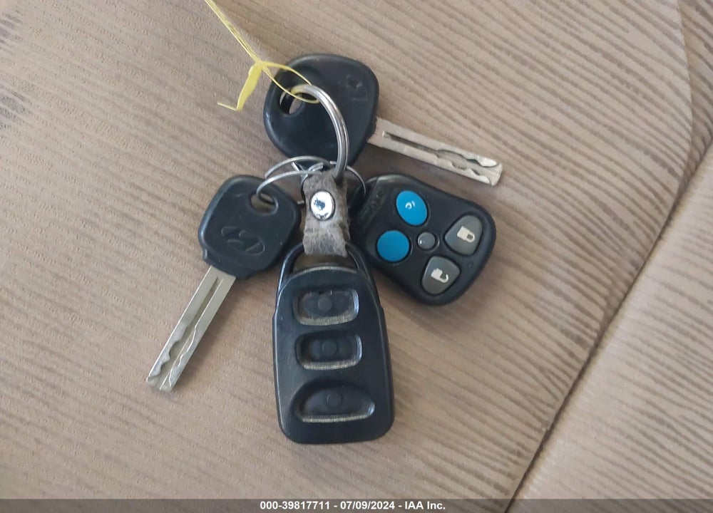 2011 HYUNDAI SONATA GLS VIN: 5NPEB4AC2BH196299