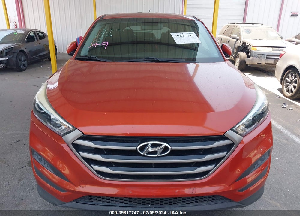 2016 HYUNDAI TUCSON SE VIN: KM8J23A43GU040329