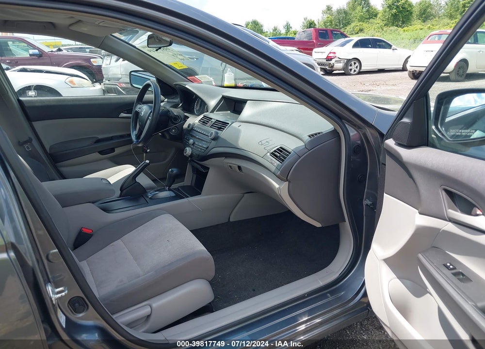 2009 HONDA ACCORD 2.4 LX VIN: 1HGCP26399A006085