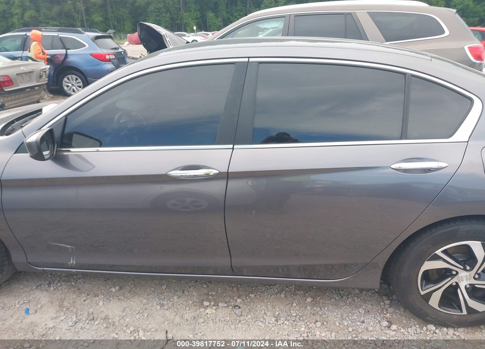 2017 HONDA ACCORD LX VIN: 1HGCR2F32HA207514