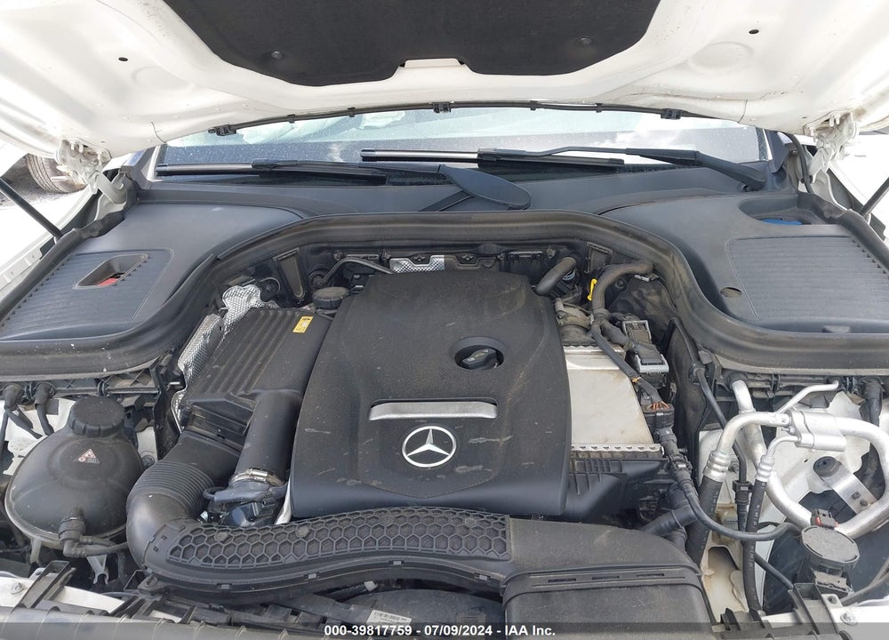 2017 MERCEDES-BENZ GLC 300 VIN: WDC0G4JB5HF130085