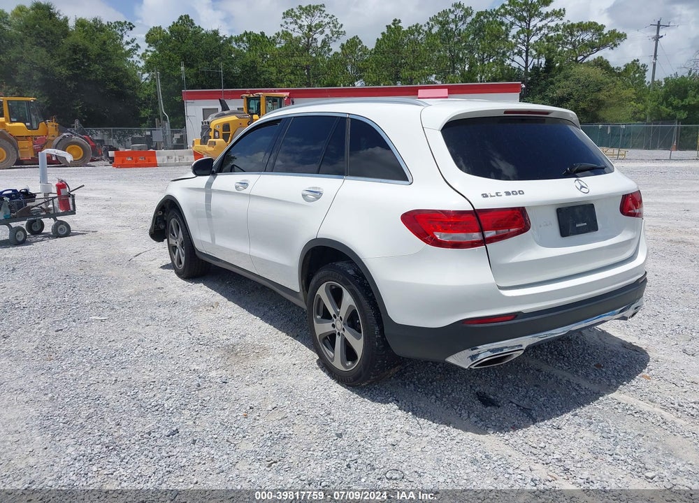 2017 MERCEDES-BENZ GLC 300 VIN: WDC0G4JB5HF130085