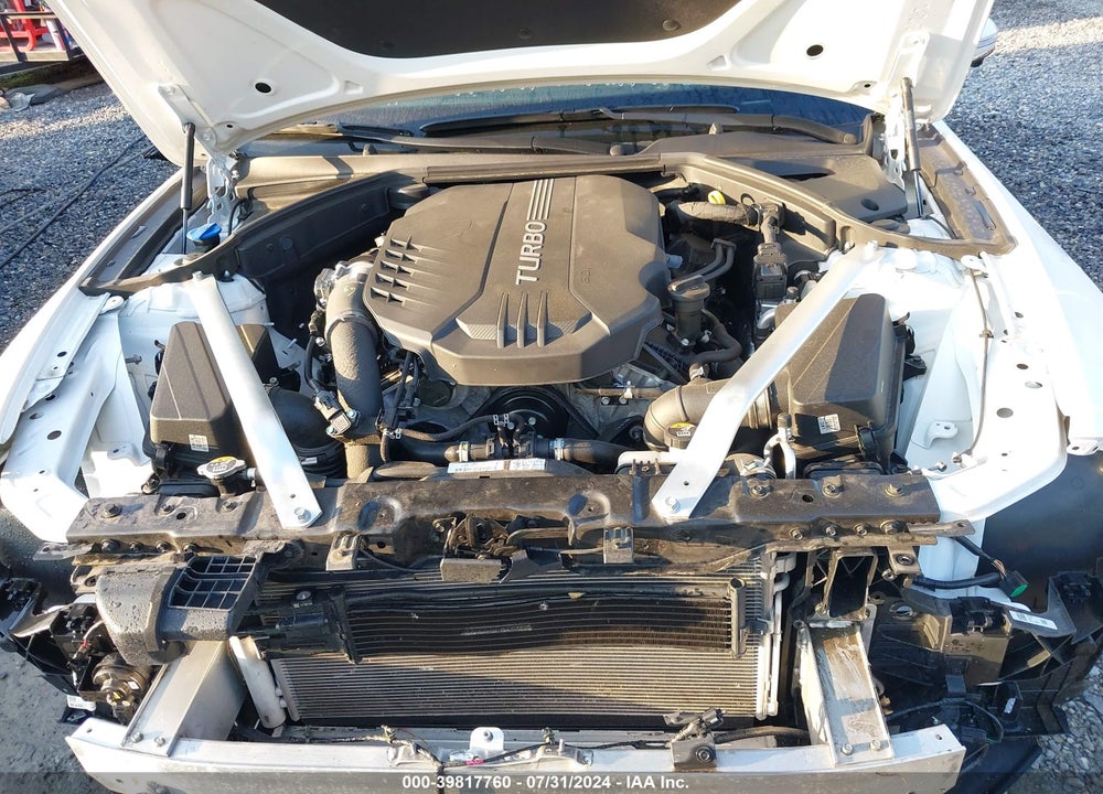 2022 GENESIS G70 3.3T AWD VIN: KMTG54TE9NU095447