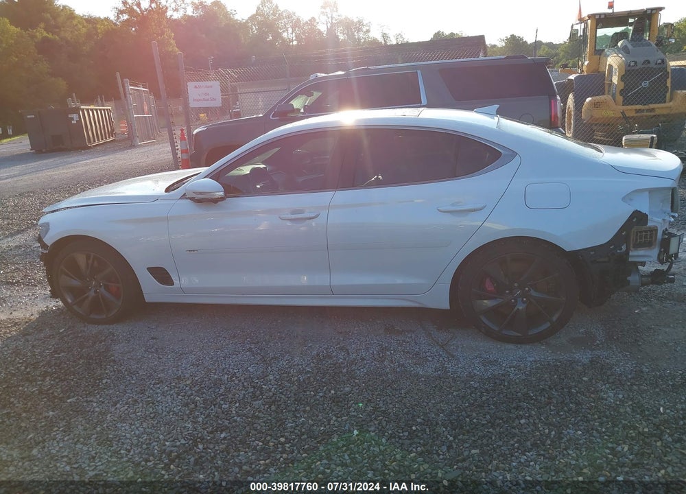 2022 GENESIS G70 3.3T AWD VIN: KMTG54TE9NU095447
