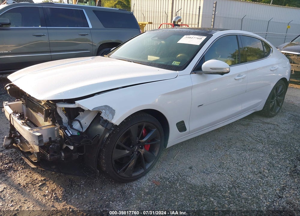 2022 GENESIS G70 3.3T AWD VIN: KMTG54TE9NU095447