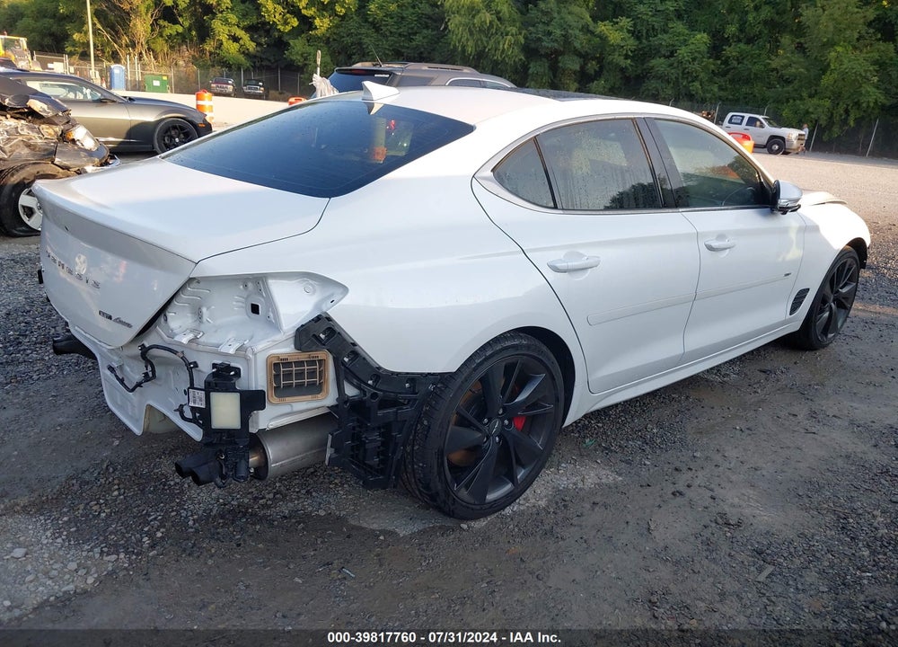 2022 GENESIS G70 3.3T AWD VIN: KMTG54TE9NU095447
