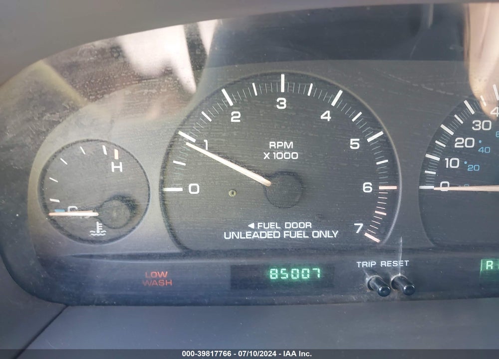 2000 CHRYSLER TOWN & COUNTRY LX VIN: 1C4GP44R4YB567466