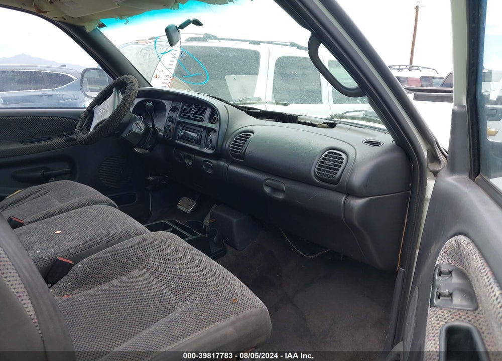 1998 DODGE RAM 1500 ST VIN: 3B7HC13Z4WG228498