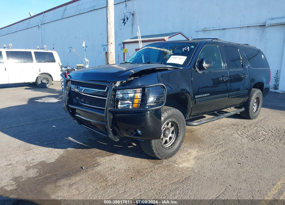 2013 CHEVROLET SUBURBAN 1500 LT VIN: 1GNSKJE79DR270285