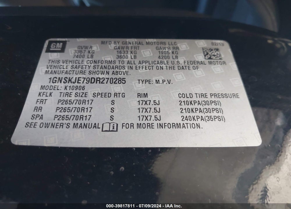2013 CHEVROLET SUBURBAN 1500 LT VIN: 1GNSKJE79DR270285