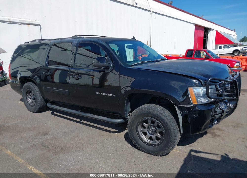 2013 CHEVROLET SUBURBAN 1500 LT VIN: 1GNSKJE79DR270285