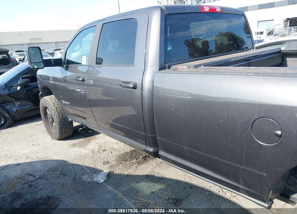 2022 RAM 3500 BIG HORN  4X4 8' BOX VIN: 3C63R3HL9NG175795