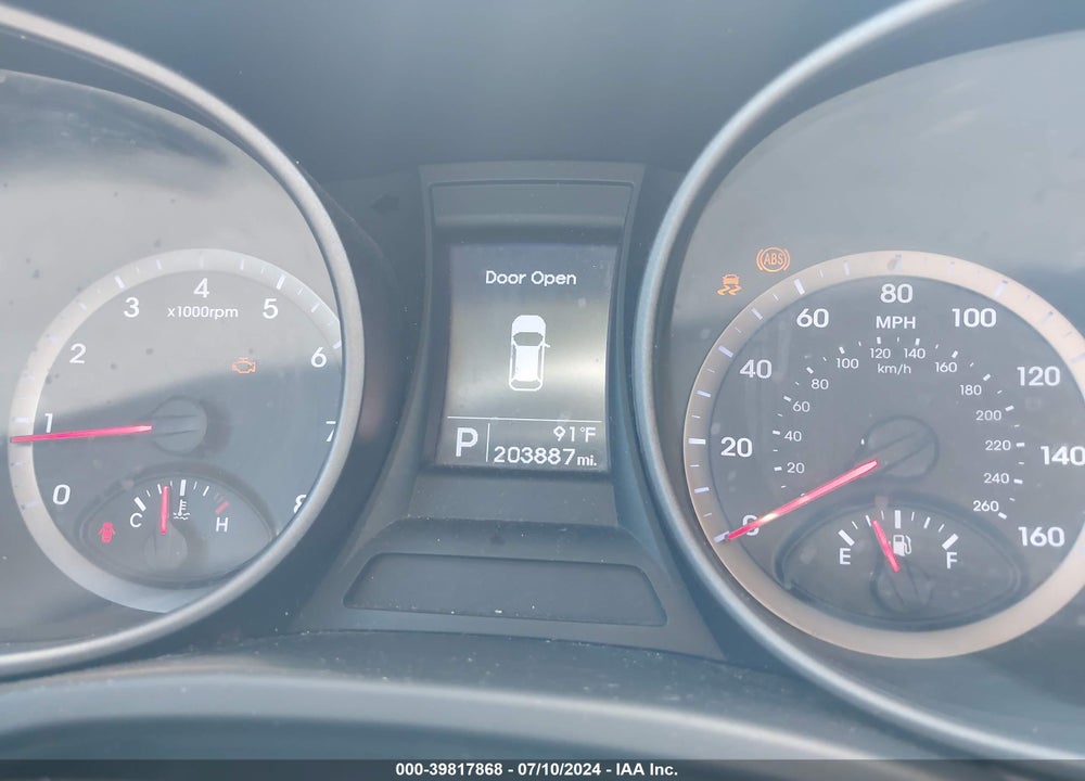 2015 HYUNDAI SANTA FE SPORT 2.4L VIN: 5XYZT3LB1FG272072