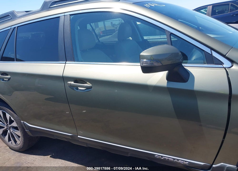 2015 SUBARU OUTBACK 3.6R LIMITED VIN: 4S4BSENC3F3324484