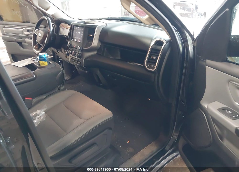 2019 RAM 1500 BIG HORN/LONE STAR 4X4 5'7 BOX VIN: 1C6SRFFT8KN638416