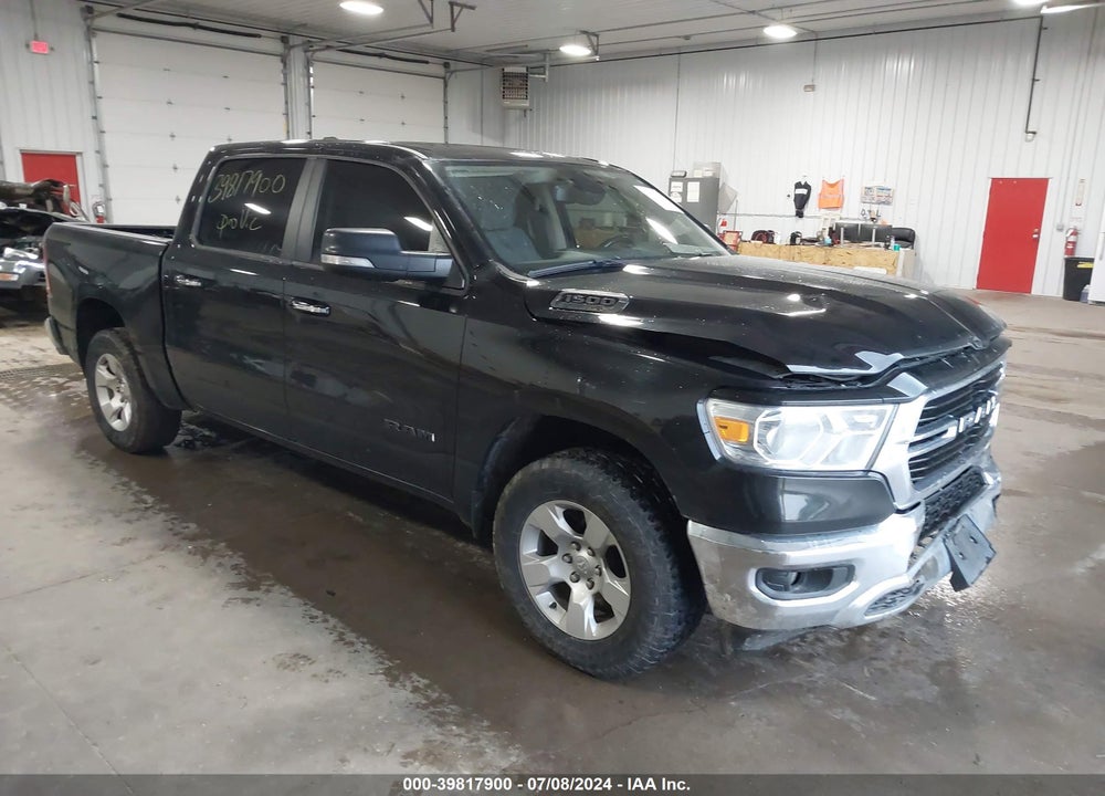 2019 RAM 1500 BIG HORN/LONE STAR 4X4 5'7 BOX VIN: 1C6SRFFT8KN638416