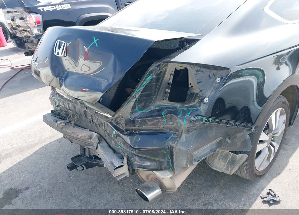 2012 HONDA ACCORD 2.4 EX-L VIN: 1HGCS1B88CA018553