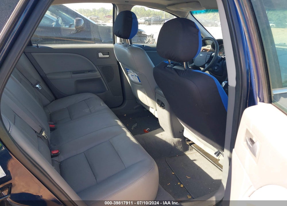 2007 FORD FIVE HUNDRED SEL VIN: 1FAHP27167G112026