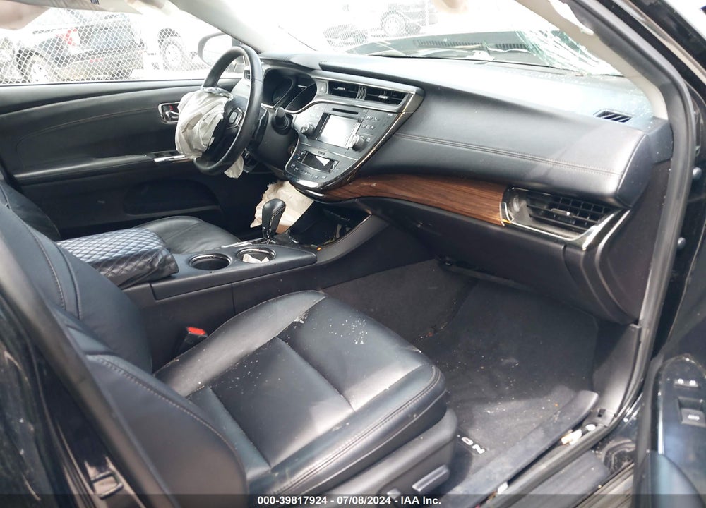 2015 TOYOTA AVALON XLE VIN: 4T1BK1EB2FU193588