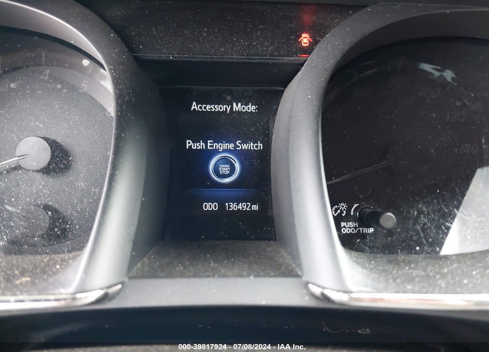 2015 TOYOTA AVALON XLE VIN: 4T1BK1EB2FU193588