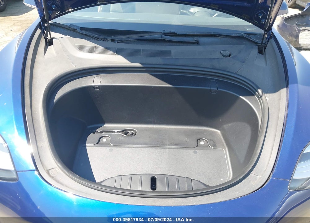 2018 TESLA MODEL 3 LONG RANGE/PERFORMANCE VIN: 5YJ3E1EB0JF105302