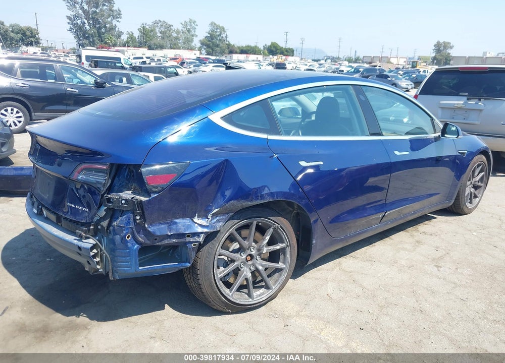 2018 TESLA MODEL 3 LONG RANGE/PERFORMANCE VIN: 5YJ3E1EB0JF105302