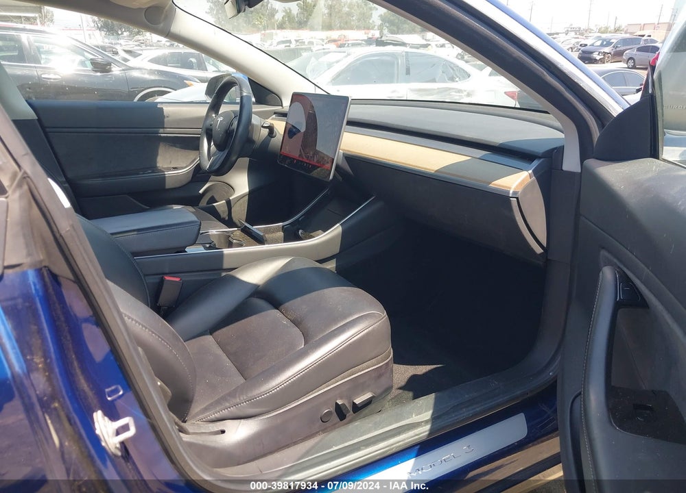 2018 TESLA MODEL 3 LONG RANGE/PERFORMANCE VIN: 5YJ3E1EB0JF105302