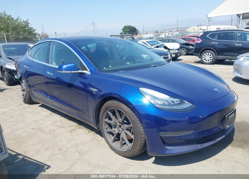 2018 TESLA MODEL 3 LONG RANGE/PERFORMANCE VIN: 5YJ3E1EB0JF105302