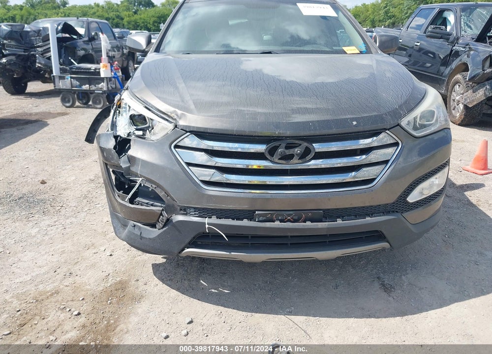 2014 HYUNDAI SANTA FE SPORT 2.4L VIN: 5XYZUDLB3EG176008