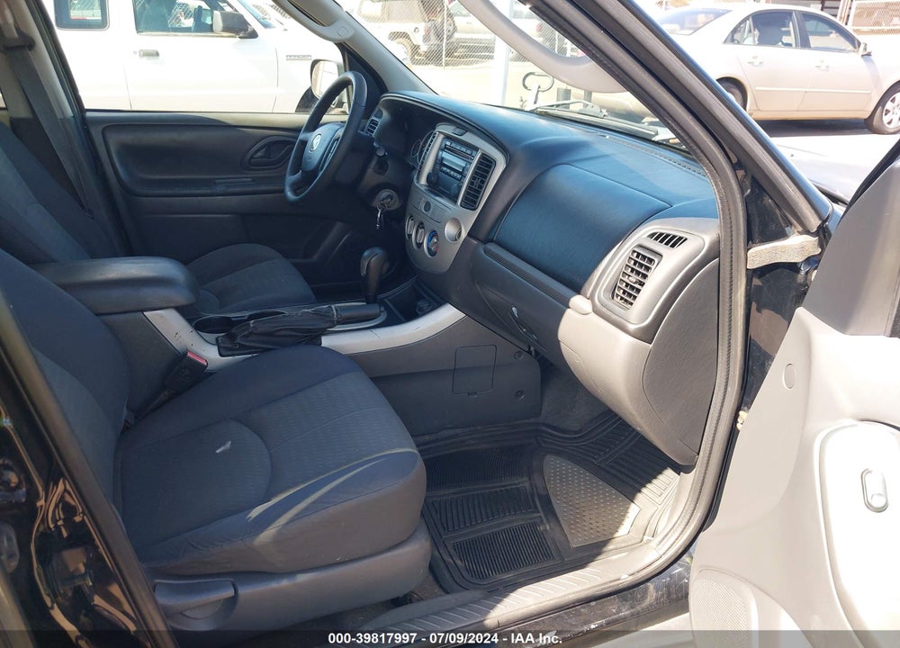 2006 MAZDA TRIBUTE I VIN: 4F2YZ02Z36KM38058