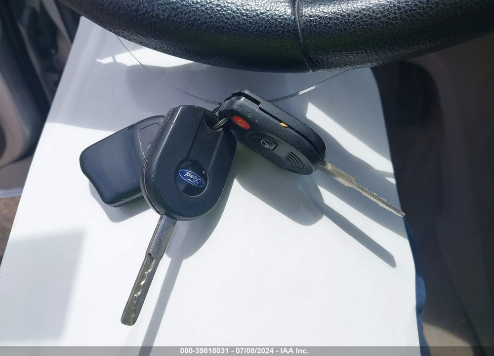 2014 FORD ESCAPE SE VIN: 1FMCU9G98EUA86907