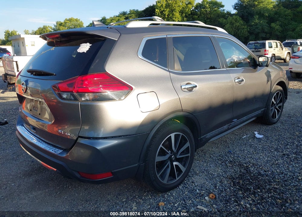 2017 NISSAN ROGUE SL VIN: JN8AT2MV2HW026626