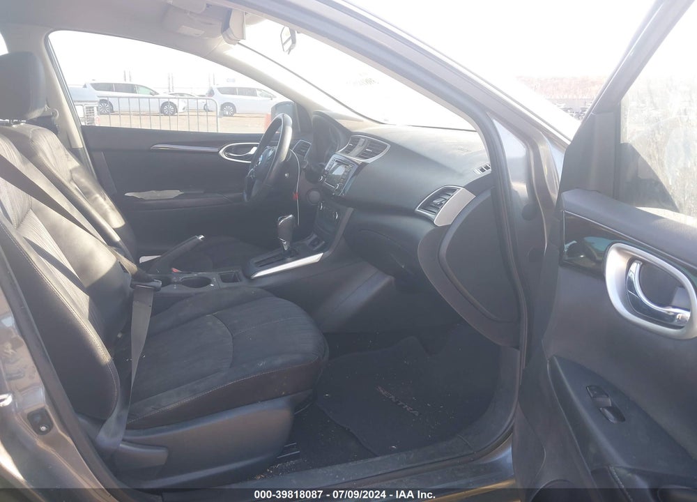 2016 NISSAN SENTRA SV VIN: 3N1AB7AP8GY223568