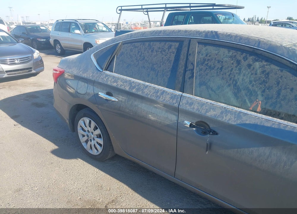 2016 NISSAN SENTRA SV VIN: 3N1AB7AP8GY223568