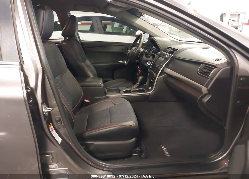 2015 TOYOTA CAMRY SE VIN: 4T1BF1FK4FU970999