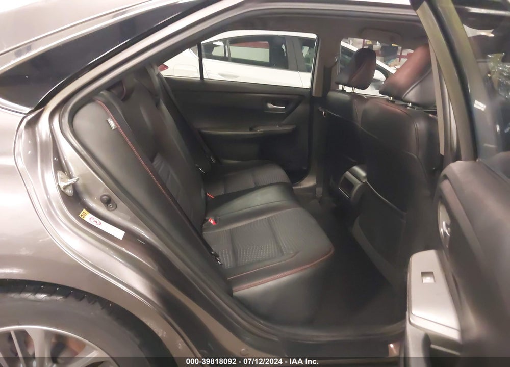 2015 TOYOTA CAMRY SE VIN: 4T1BF1FK4FU970999