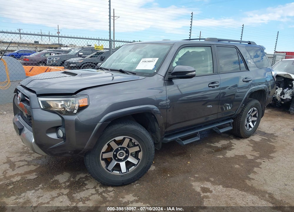 2020 TOYOTA 4RUNNER TRD OFF ROAD PREMIUM VIN: JTEBU5JRXL5804588