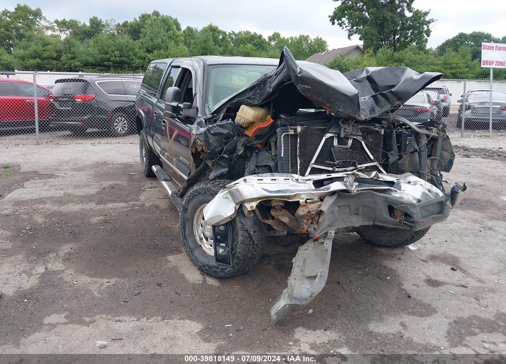2005 CHEVROLET SILVERADO 2500HD LS VIN: 1GCHK23U65F802404