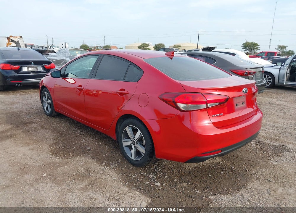 2018 KIA FORTE S VIN: 3KPFL4A70JE189519