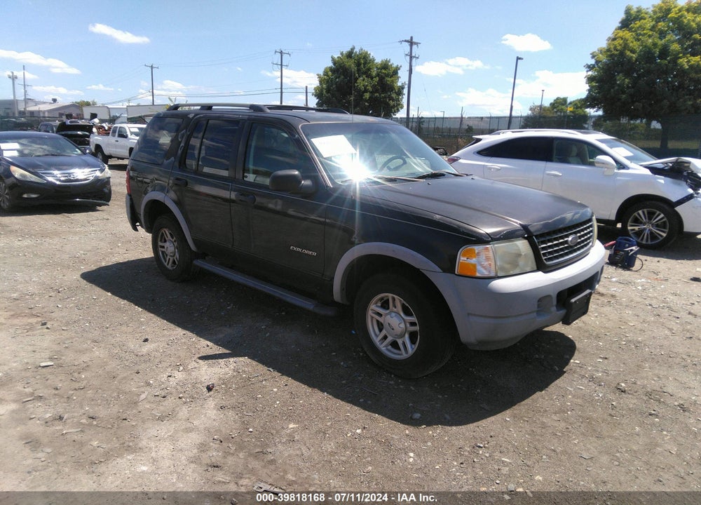 2002 FORD EXPLORER XLS VIN: 1FMZU72E72ZB46256
