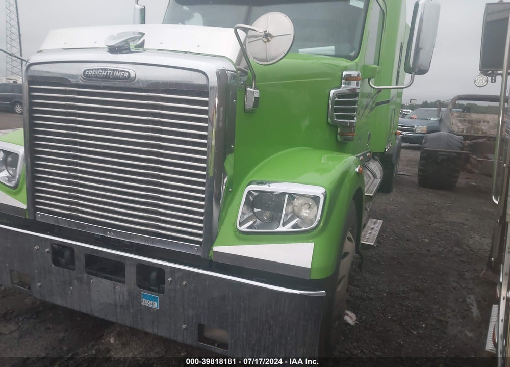 2020 FREIGHTLINER SD122 VIN: 3AKJGNFGXLDLU7812