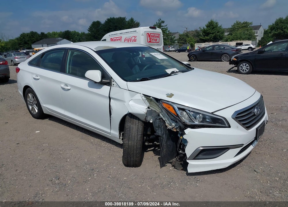 2016 HYUNDAI SONATA SE VIN: 5NPE24AFXGH362098