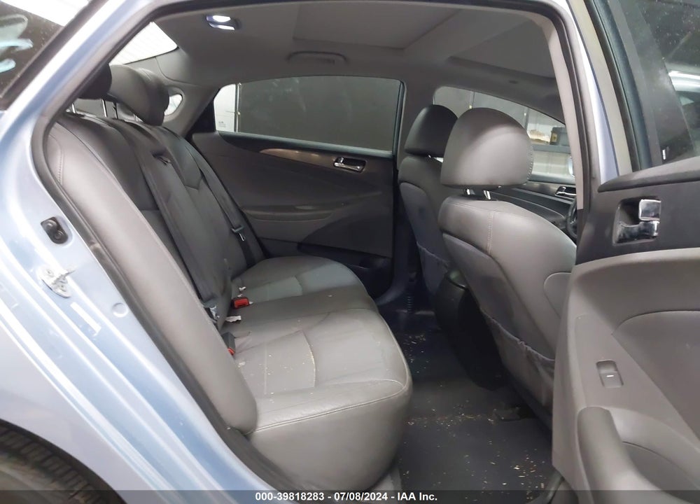2015 HYUNDAI SONATA HYBRID LIMITED VIN: KMHEC4A48FA128961