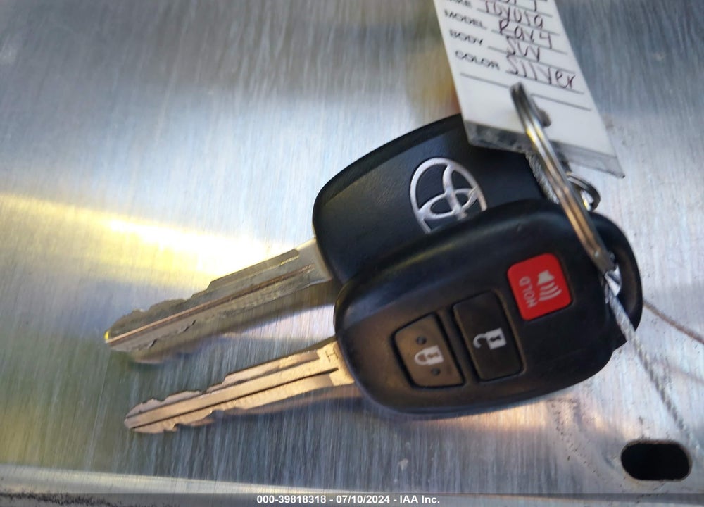 2017 TOYOTA RAV4 LE VIN: 2T3ZFREV0HW361587