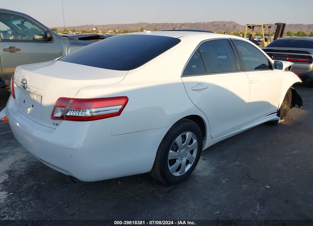2011 TOYOTA CAMRY LE VIN: 4T1BF3EK3BU582282