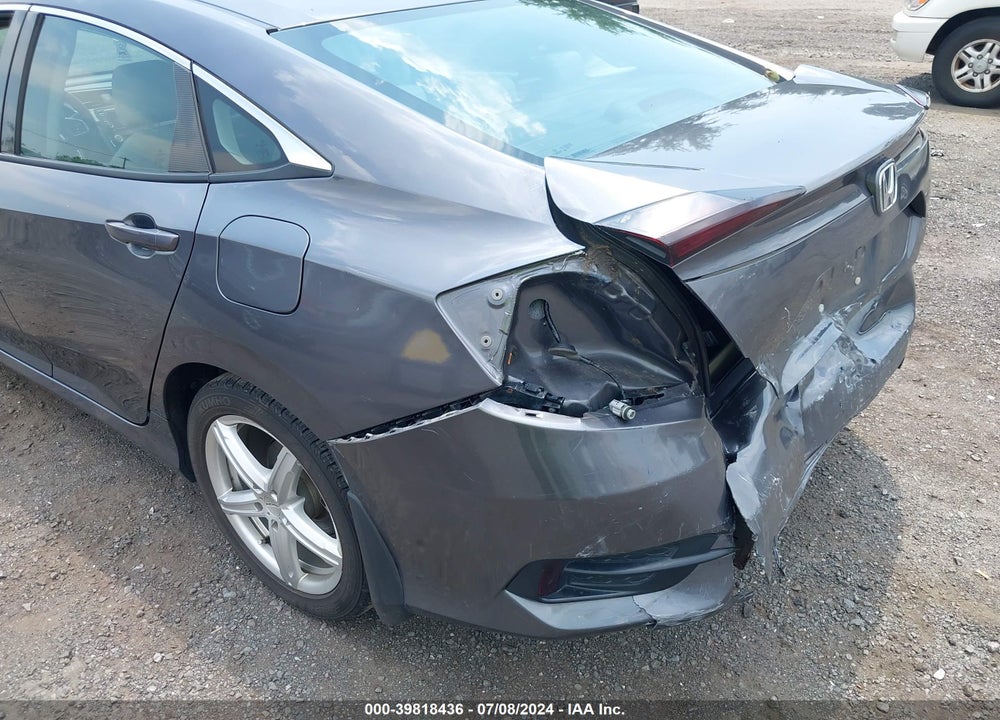 2018 HONDA CIVIC LX VIN: 2HGFC2F54JH589455