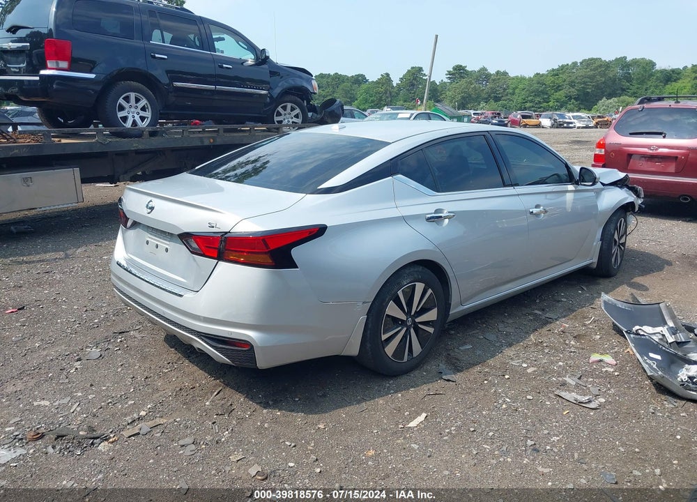 2022 NISSAN ALTIMA SL FWD VIN: 1N4BL4EV5NN303562
