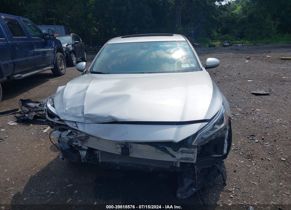 2022 NISSAN ALTIMA SL FWD VIN: 1N4BL4EV5NN303562